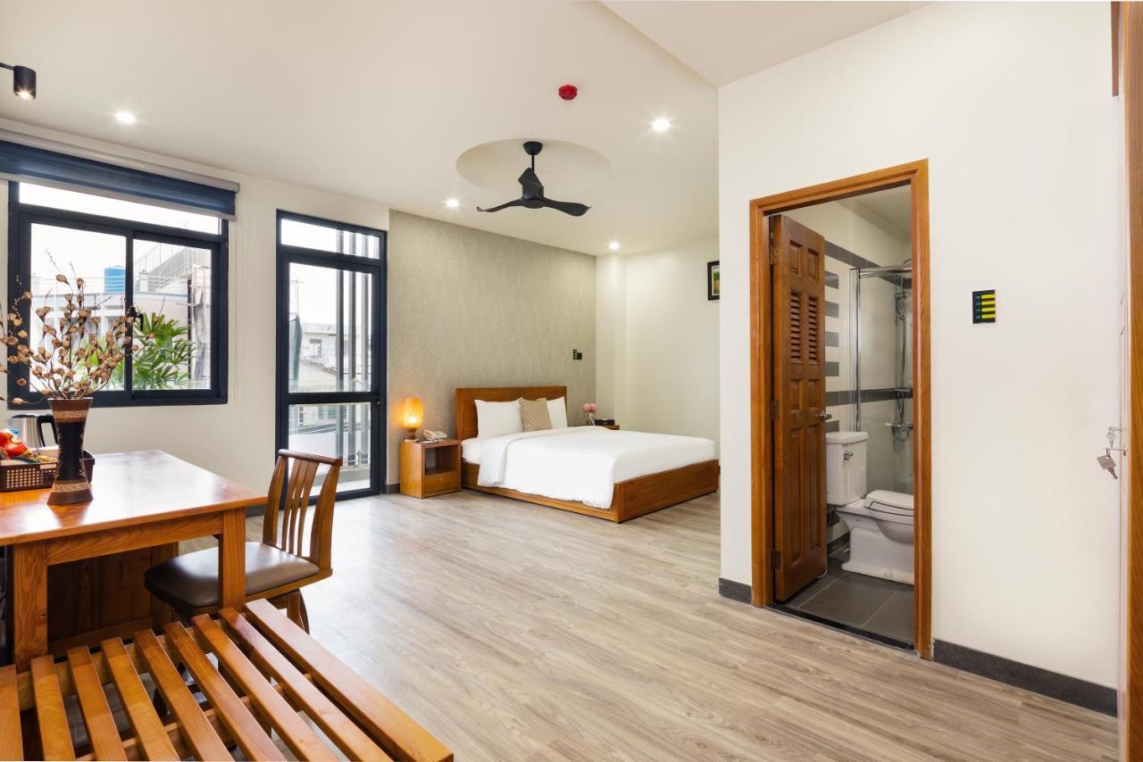 Lara Hotel Long Xuyen Exterior photo