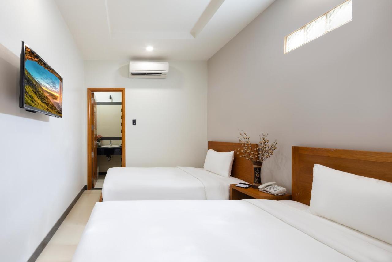 Lara Hotel Long Xuyen Exterior photo