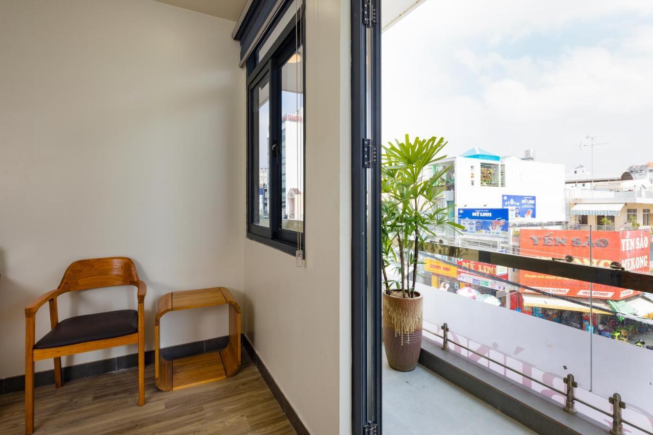 Lara Hotel Long Xuyen Exterior photo